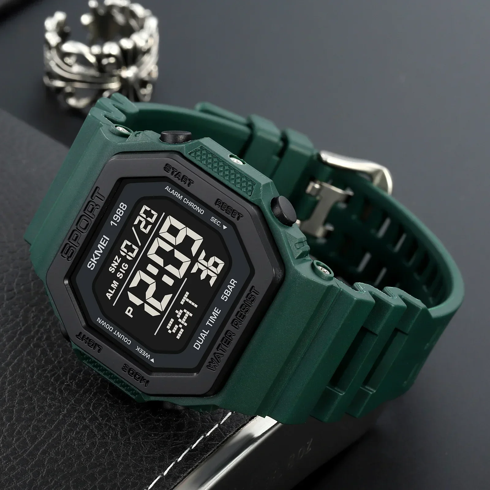 Skmei 1988 ชายทหารนาฬิกานับถอย - Digital Timer Countdown บทวิจารณ์และราคา